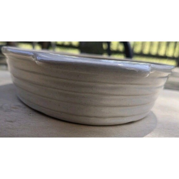 Pampered Chef New Traditions Small Vanilla Stoneware 9.5" Oval Baker Baking Dish - Picture 7 of 10